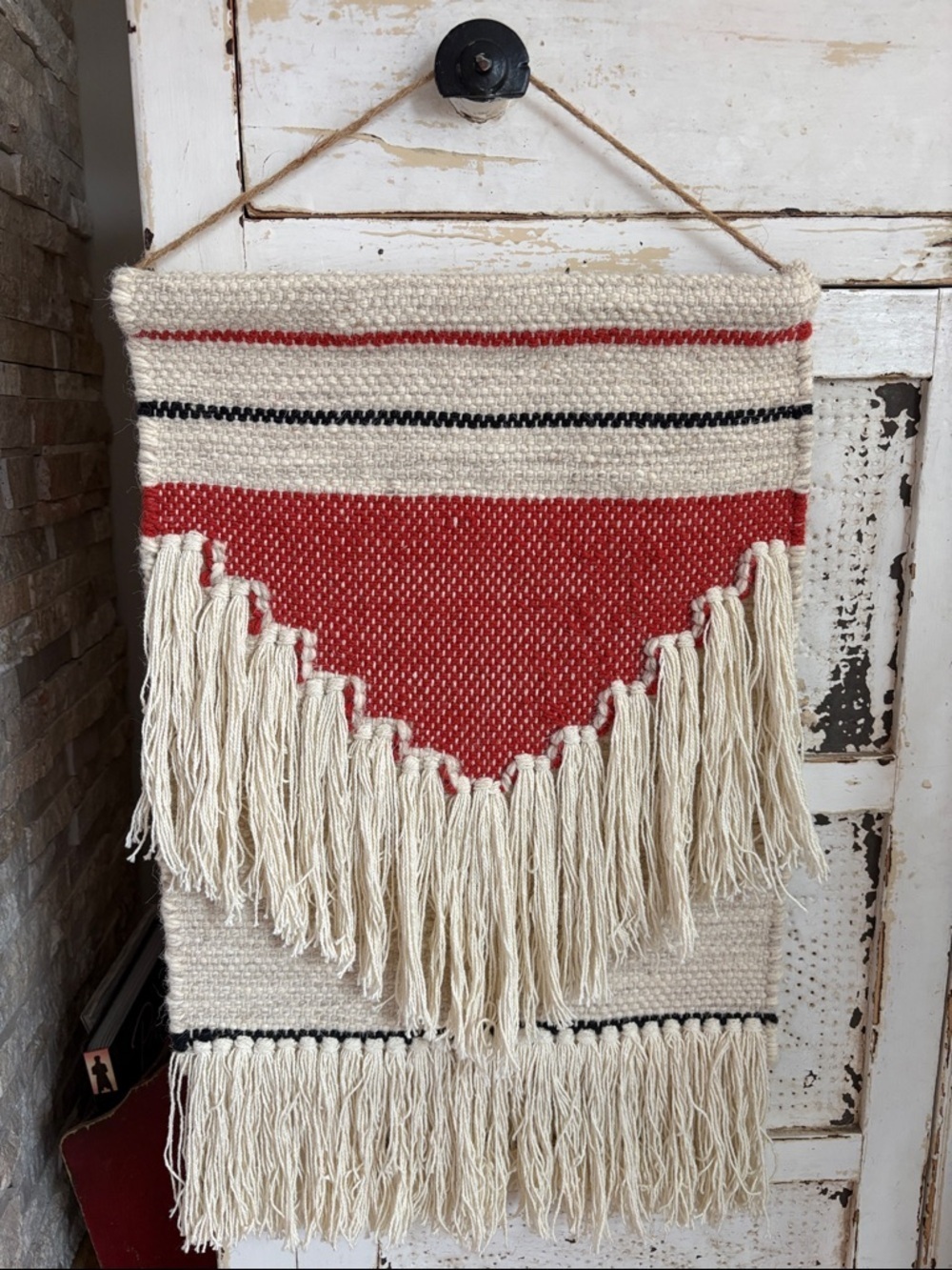 Room Essentials Macrame wall hanging wool blend cream redish orange tan black